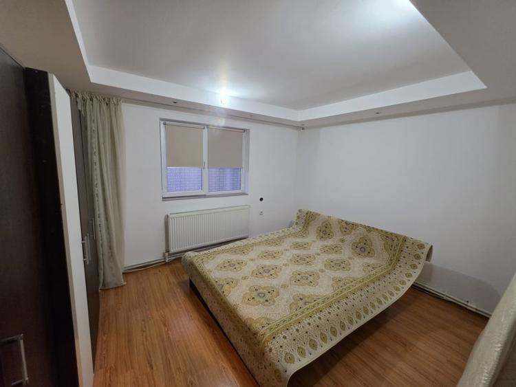 Casă individuală cu 5 camere cu Garaj în Valu lui Traian