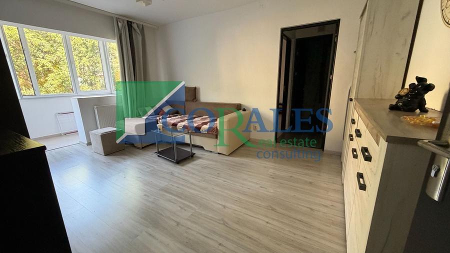 Apartament cu 2 camere semidecomandat, mobilat în Girocului
