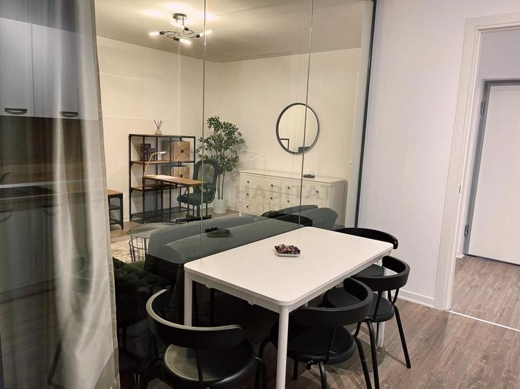 Apartament cu 2 camere, mobilat în Pipera