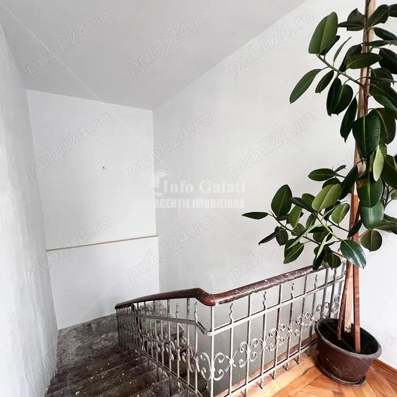 Apartament cu 2 camere decomandat, mobilat în Central