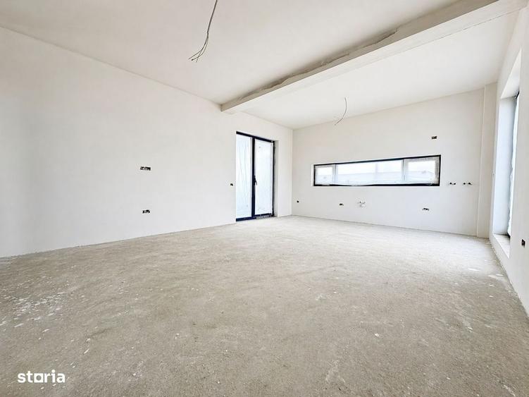 Apartament cu 3 camere în Moșnița Veche