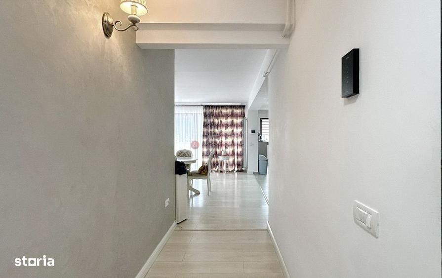 Apartament cu 4 camere în Noua