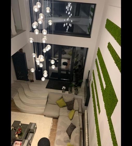 Casă individuală cu 5 camere cu Teren 2950 Mp în Snagov