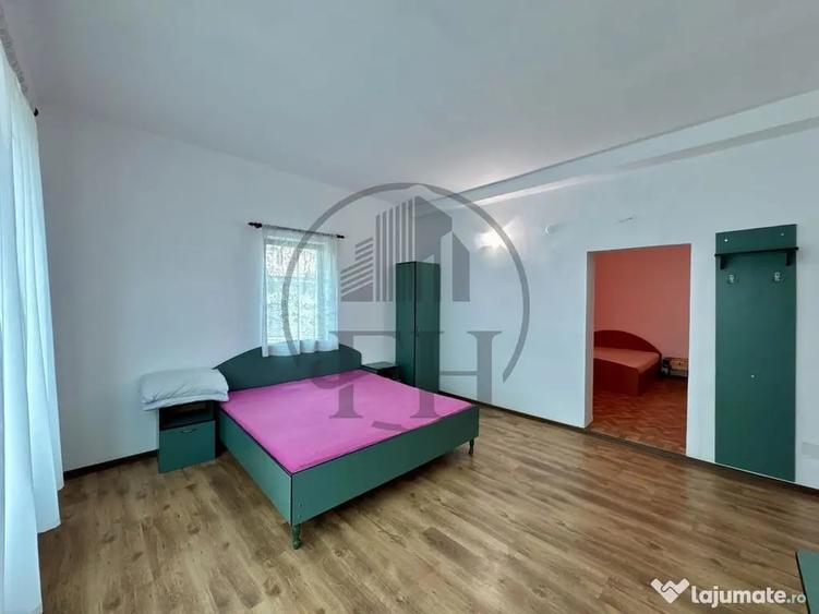 Casă cu 8 camere cu Teren 627 Mp în Nord