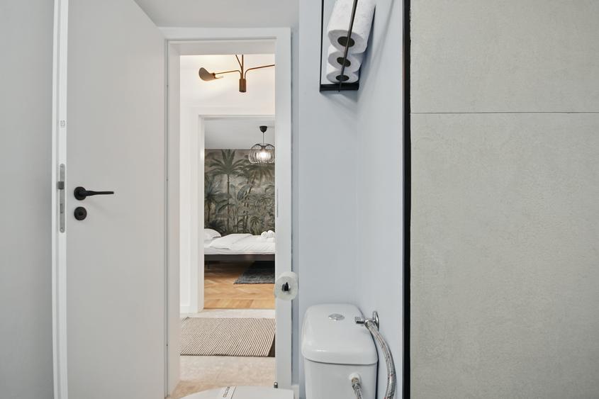 Apartament cu 2 camere decomandat în Romană