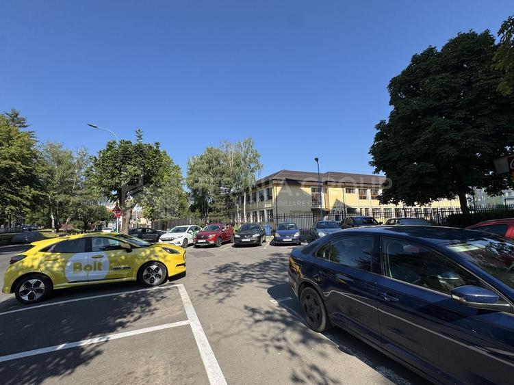Garsonieră semidecomandată, mobilată în Centrul Civic