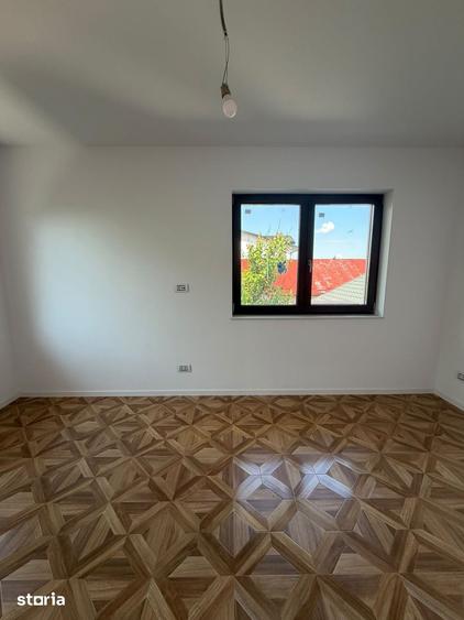 Casă cu 3 camere cu Teren 430 Mp în Central