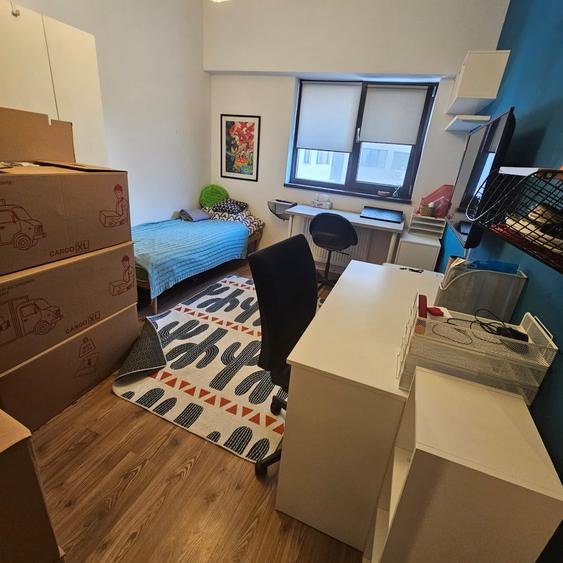 Apartament cu 3 camere decomandat în Mihai Bravu