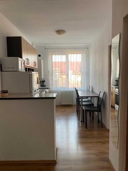 Apartament cu 2 camere decomandat în Florești