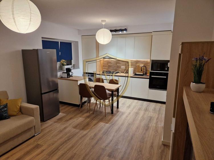 Apartament cu 2 camere semidecomandat, mobilat în Costin Georgian