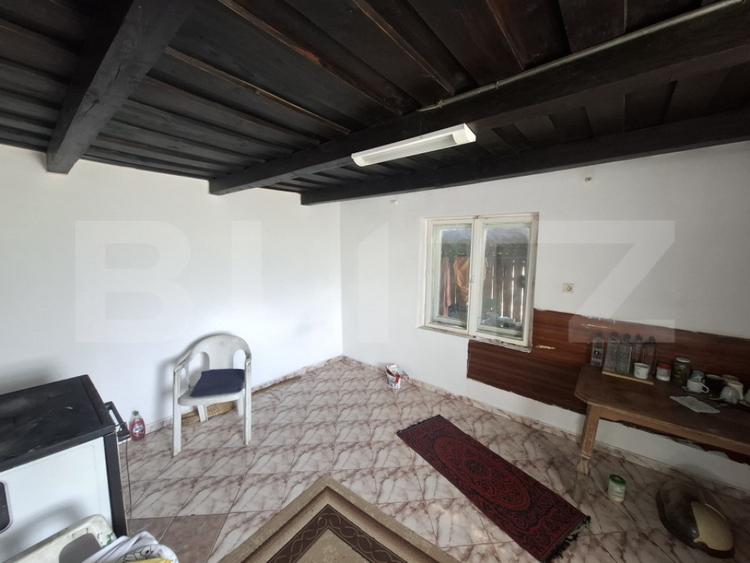 Casă cu 1 camere cu Teren 942 Mp în Micula