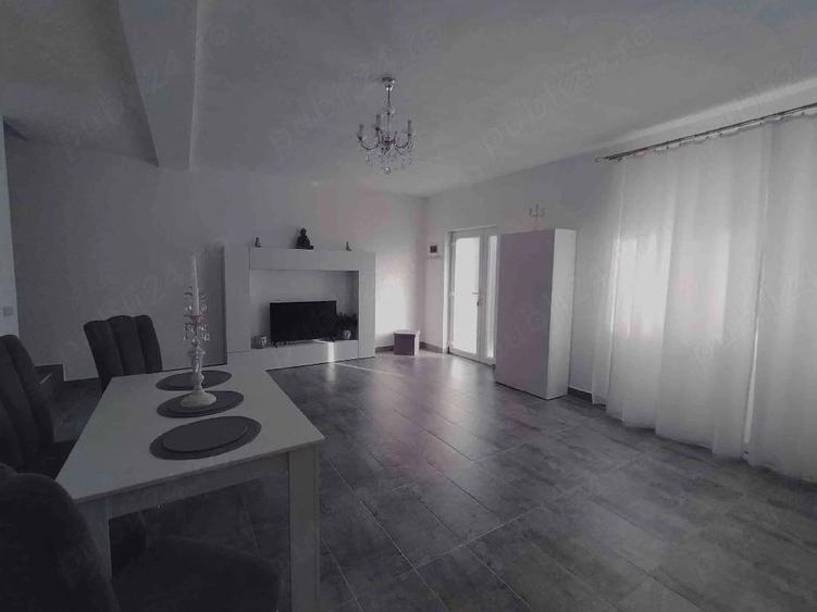 Casă cu 3 camere cu Teren 750 Mp în Progresul