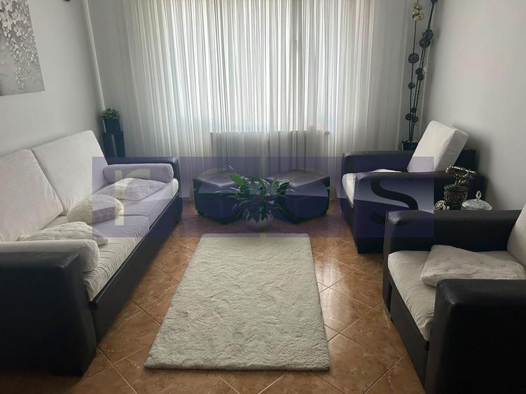 Apartament cu 3 camere decomandat, mobilat în Dristor