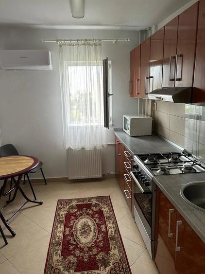 Apartament cu 2 camere decomandat în Dacia