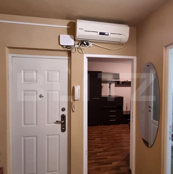 Apartament de inchiriat 3 cam,  zona Nufarul - 10