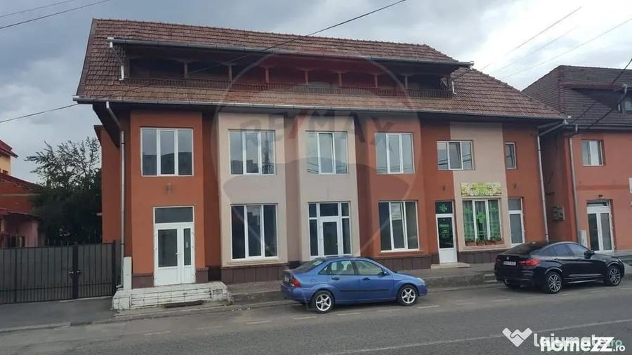 Spațiu comercial, de 120 mp, în Central