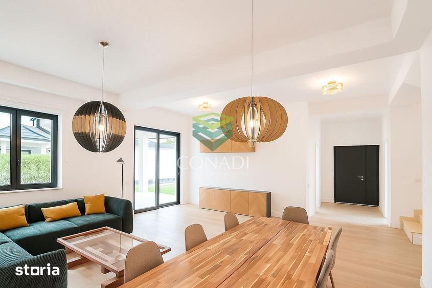 Casă cu 9 camere cu Teren 400 Mp în Corbeanca