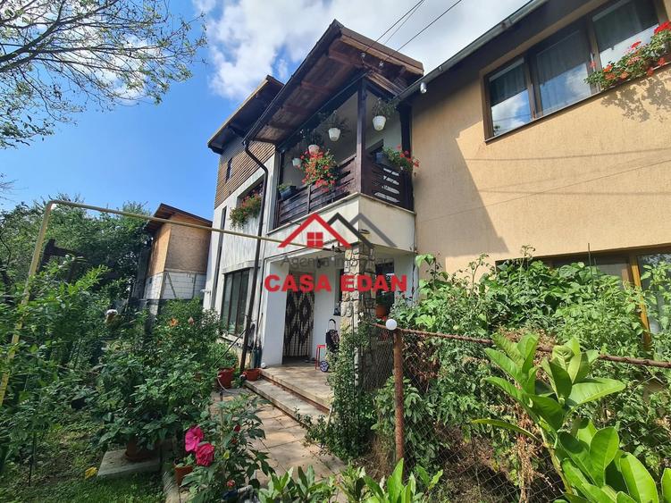 Casă cu 3 camere cu Teren 164 Mp în Câmpina