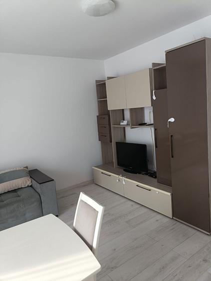 Apartament cu 2 camere semidecomandat în Rudicica