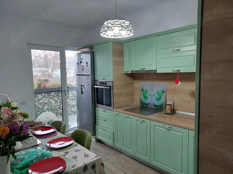 Apartament cu 4 camere decomandat în 13 Septembrie