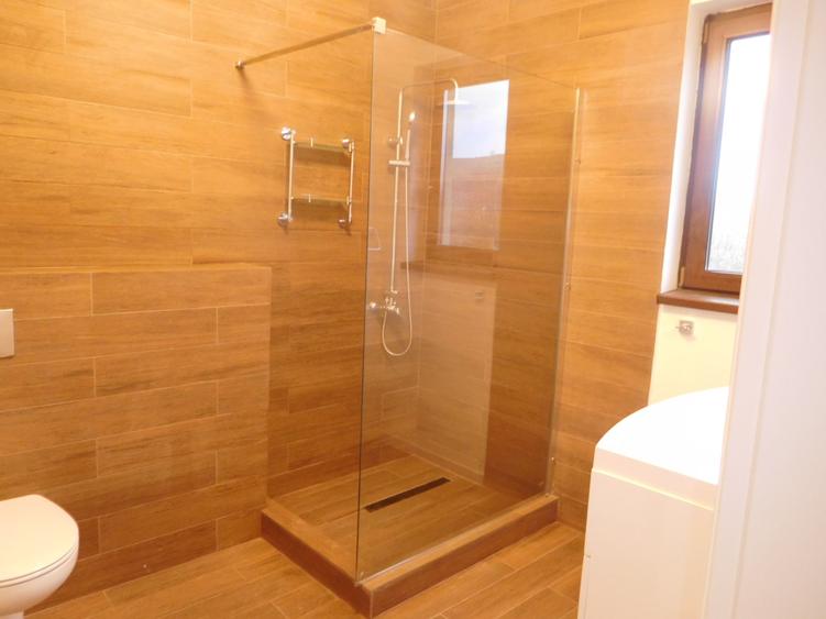 Duplex cu 4 camere cu Canalizare în Borhanci
