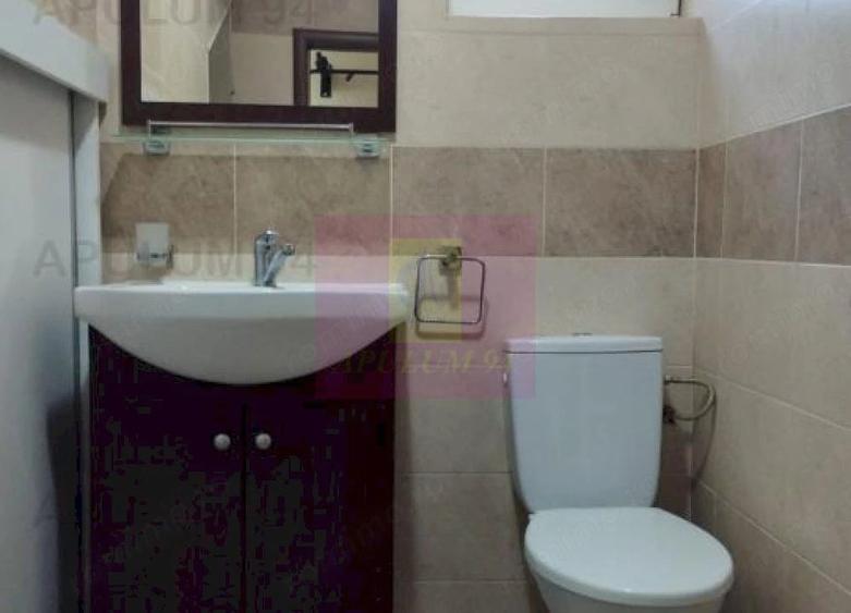 Casă cu 5 camere cu Teren 229 Mp în Mușcel