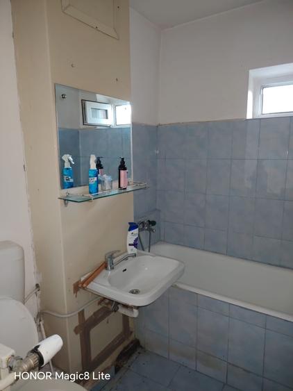 Garsonieră decomandată în Drumul Taberei