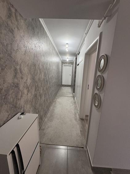 Apartament cu 3 camere în Dobrești