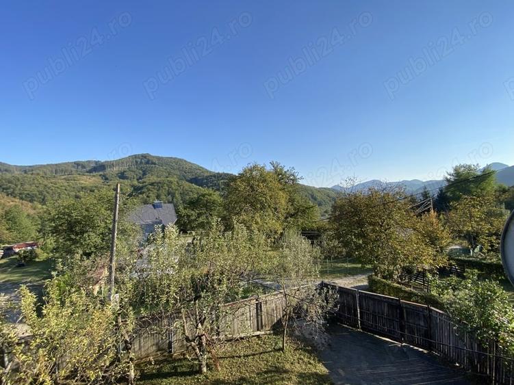 Casă cu 4 camere cu Teren 1000 Mp în Firiza