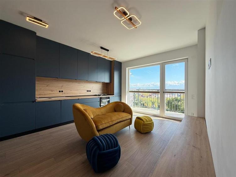 Apartament cu 2 camere decomandat, mobilat în Turnișor