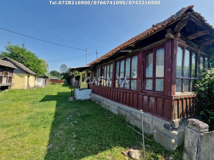 Casă individuală cu 3 camere cu Teren 4721 Mp în Dănești