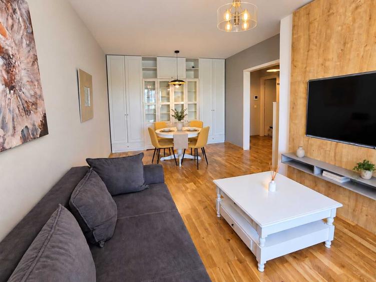 Apartament cu 2 camere decomandat în Mărăști