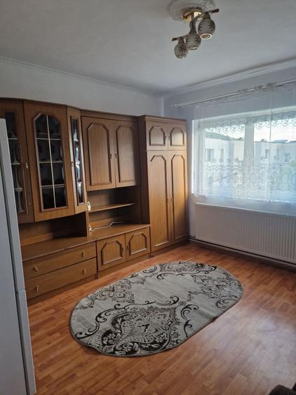 Garsonieră decomandată în Exterior Vest