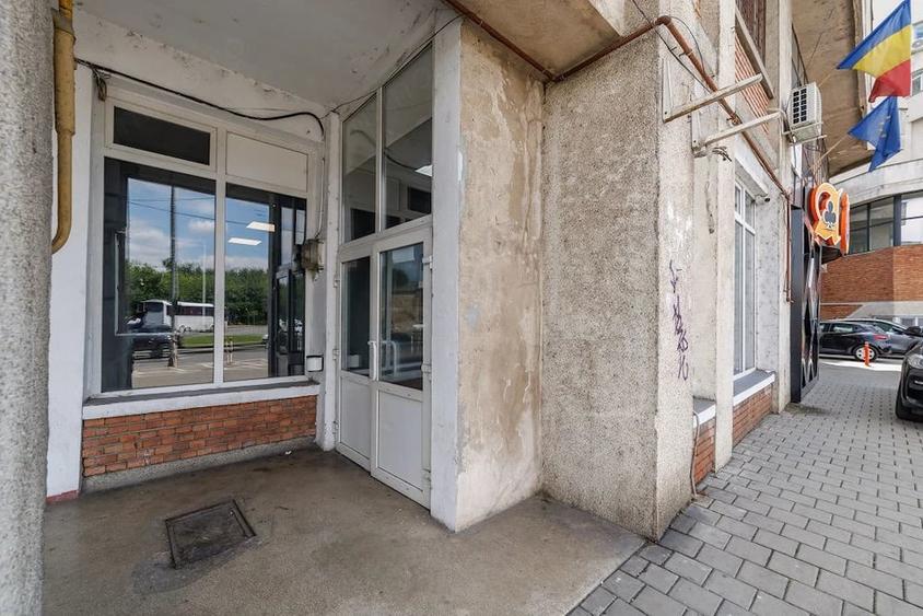 Spațiu comercial, de 87 mp, în Central