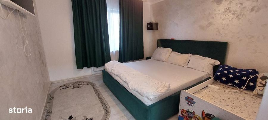 Apartament cu 3 camere decomandat în Unirii Sud