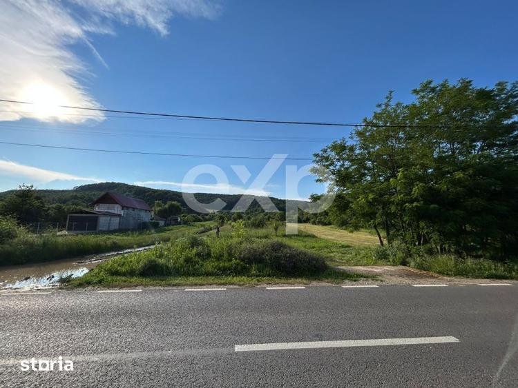 Teren de 8214 mp, în Central