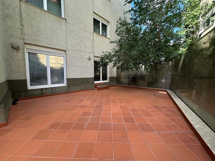 Apartament cu 1 camere decomandat, mobilat în Herăstrău