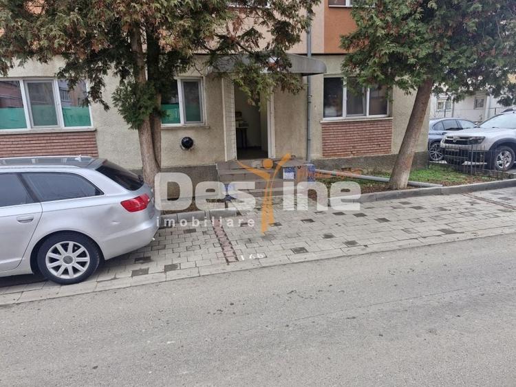 Spațiu comercial, de 67 mp, în Cugir