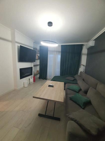 Apartament cu 2 camere decomandat în Cotroceni