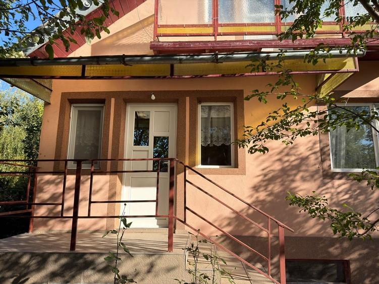 Casă individuală cu 2 camere cu Teren 1270 Mp în Cozieni