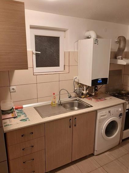 Garsonieră decomandată în Central