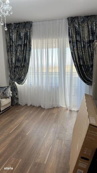 Apartament cu 3 camere decomandat în Breazu