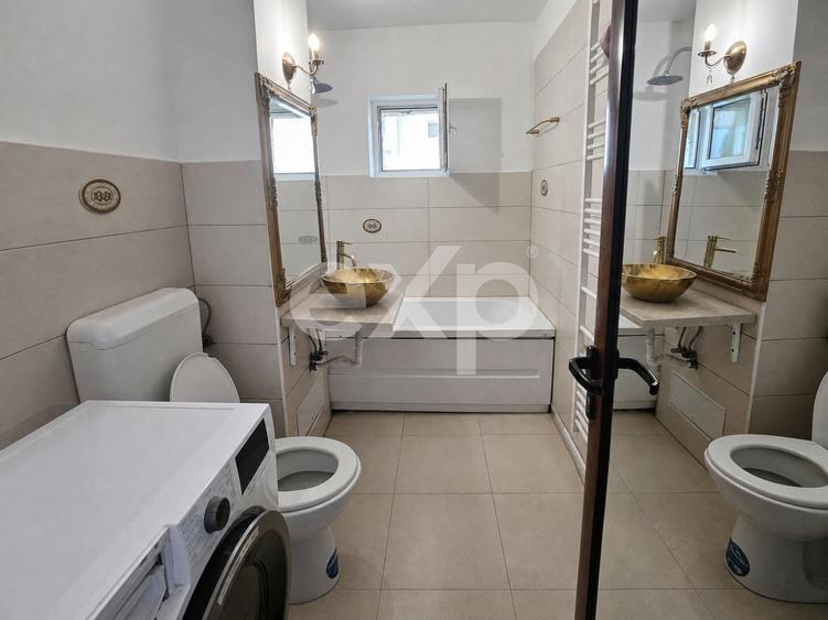 Apartament cu 3 camere decomandat, mobilat în Câmpina