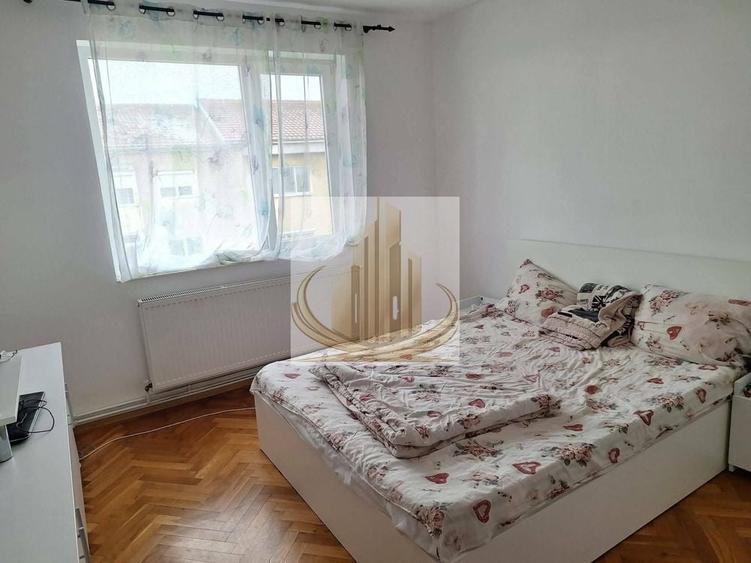 Apartament cu 2 camere decomandat în Bogdăneștilor