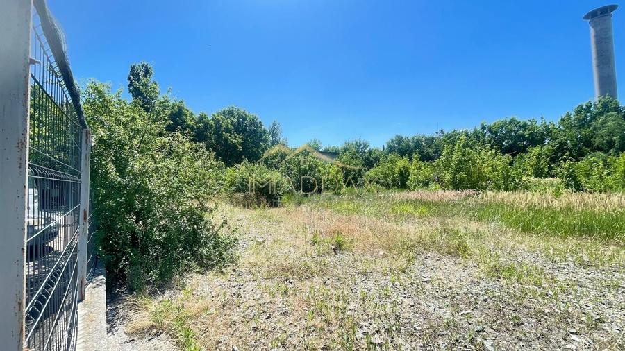 Teren Construcții intravilan de 9850 mp, în Zona Liberă