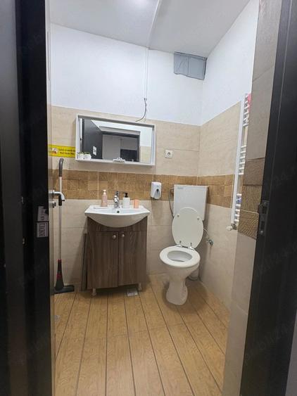 Spațiu comercial, de 46 mp, în Central