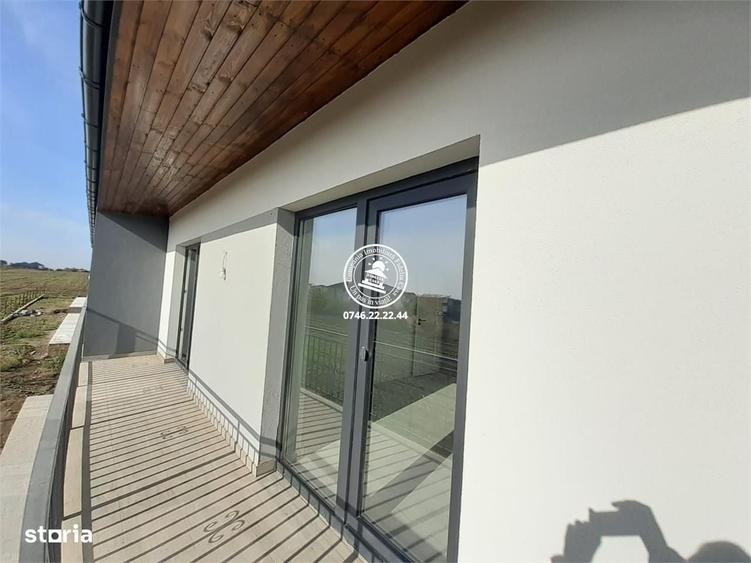 Casă cu 4 camere cu Teren 180 Mp în Valea Lupului