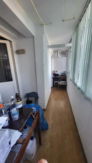 Apartament cu 3 camere decomandat în Micro 18