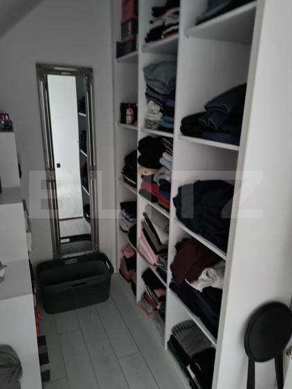 Casă individuală cu 3 camere cu Canalizare în Periferie