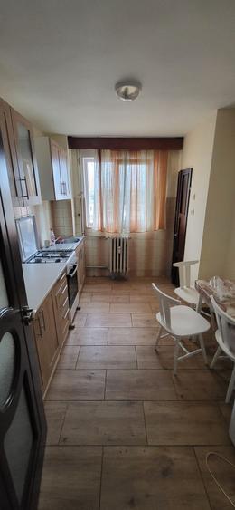 Apartament cu 2 camere decomandat în Nufărul